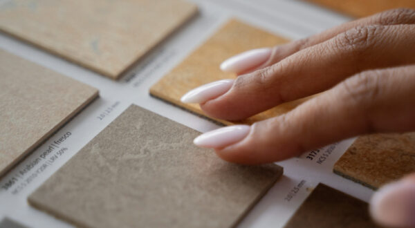 Porcelanato ou Vinílico: Qual escolher?